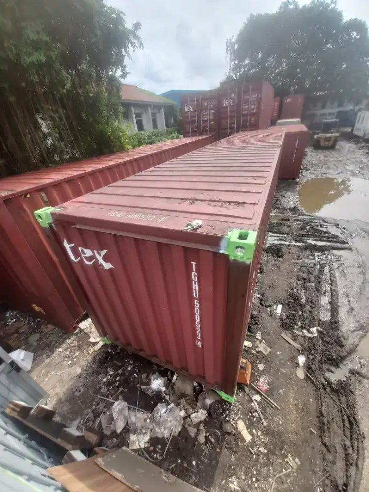 Container 40ft dry
