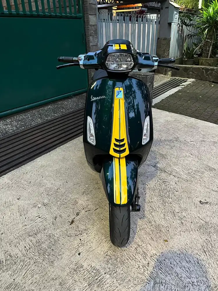 Vespa sprint sixties