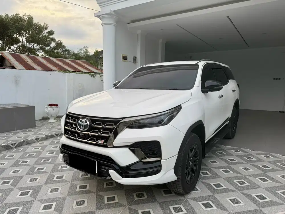 Toyota Fortuner 2024 Diesel