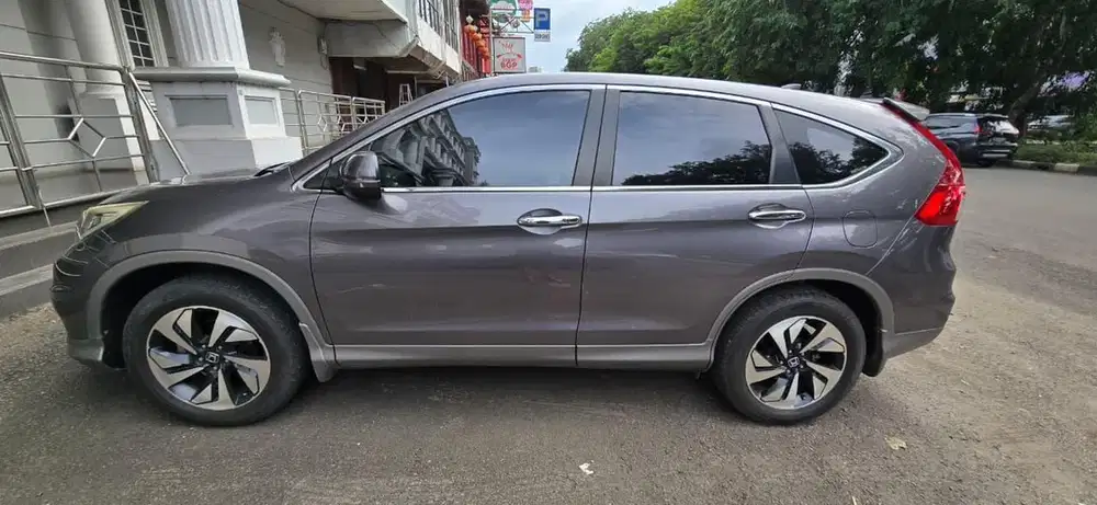 Honda CR-V 2015 Bensin