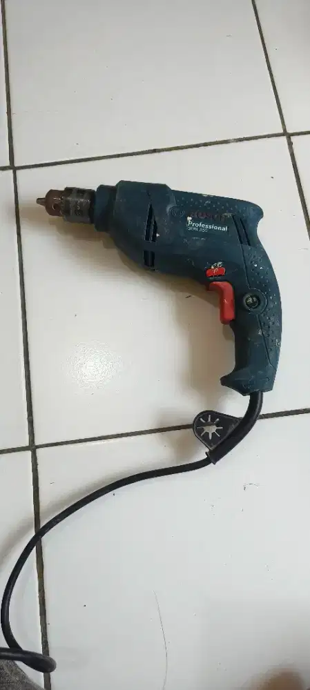 Bor listrik Bosch GBM 350