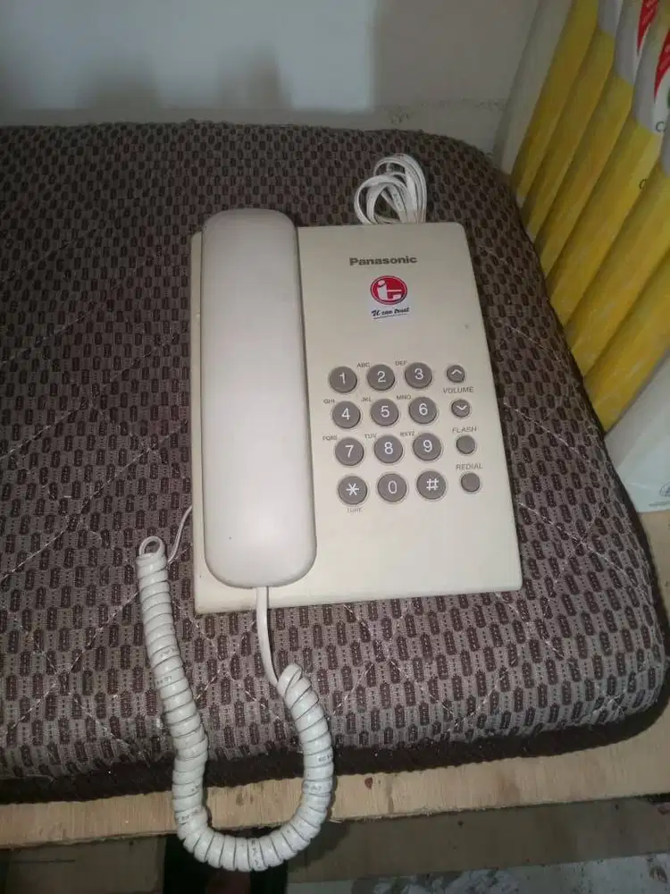 Pesawat Telephone Panasonic KX-T505 single line second