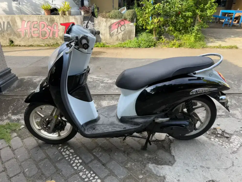 Scoopy THN 2011 plat B Jakarta