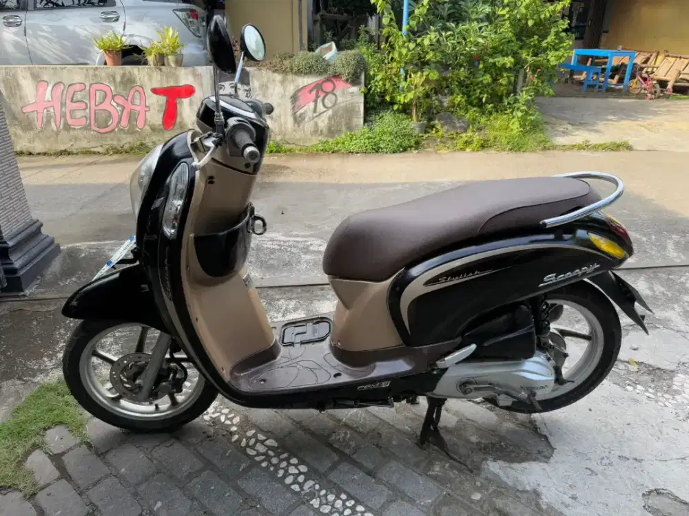 Scoopy injeksi THN 2013 plat AB Bantul