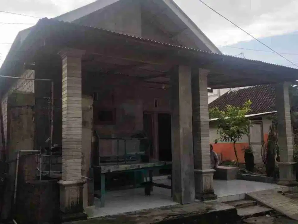 jual cepat rumah kampung tinggal ngecatt  SDH bagus di Banaran Kandangan Kediri