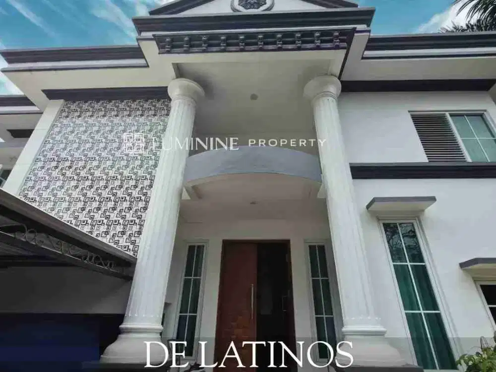 Rumah mewah,hook.Sangat nyaman bisa KPR siap huni di De Latinos BSD,5 menit ke tol BSD & St Rawa Buntu
