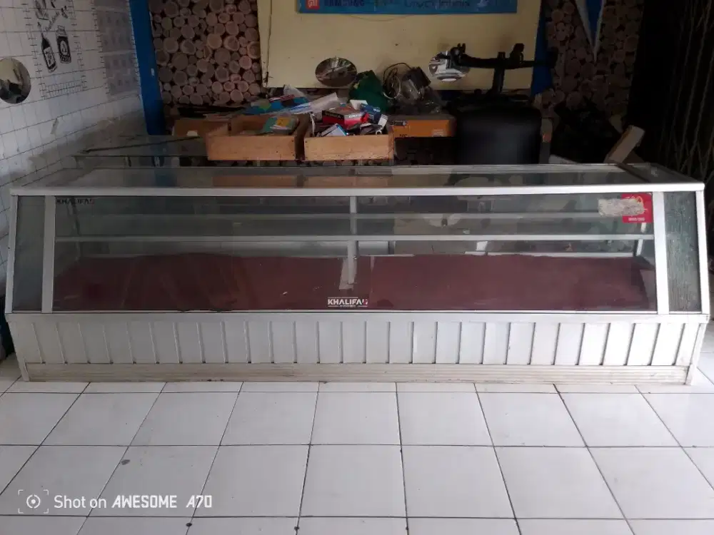 Siapa aja yg cepet 2 unit etalase beda ukuran Ex counter & service hp