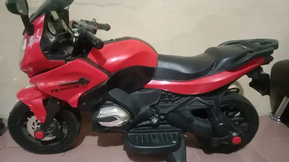 Motor Aki Anak Bekas