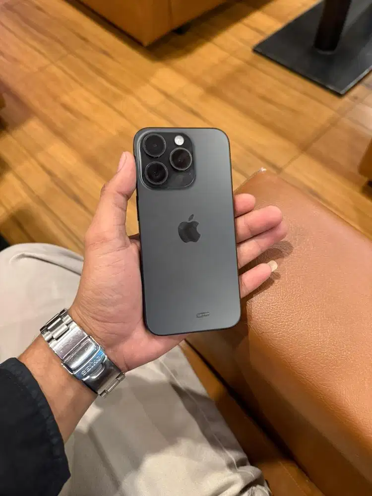 iPhone 15 Pro 128gb iBox