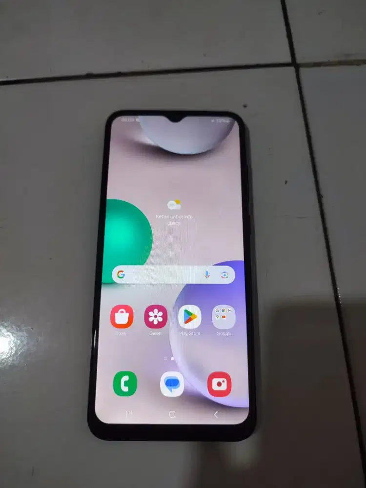 Dijual samsung A04E, ram 3/32, batangan, hp plus kabel charger aja