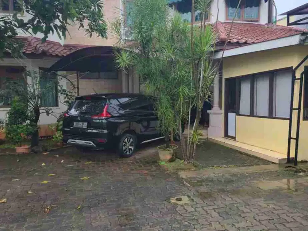 Bangunan komersial di bintara jaya luas tanah 1700m2