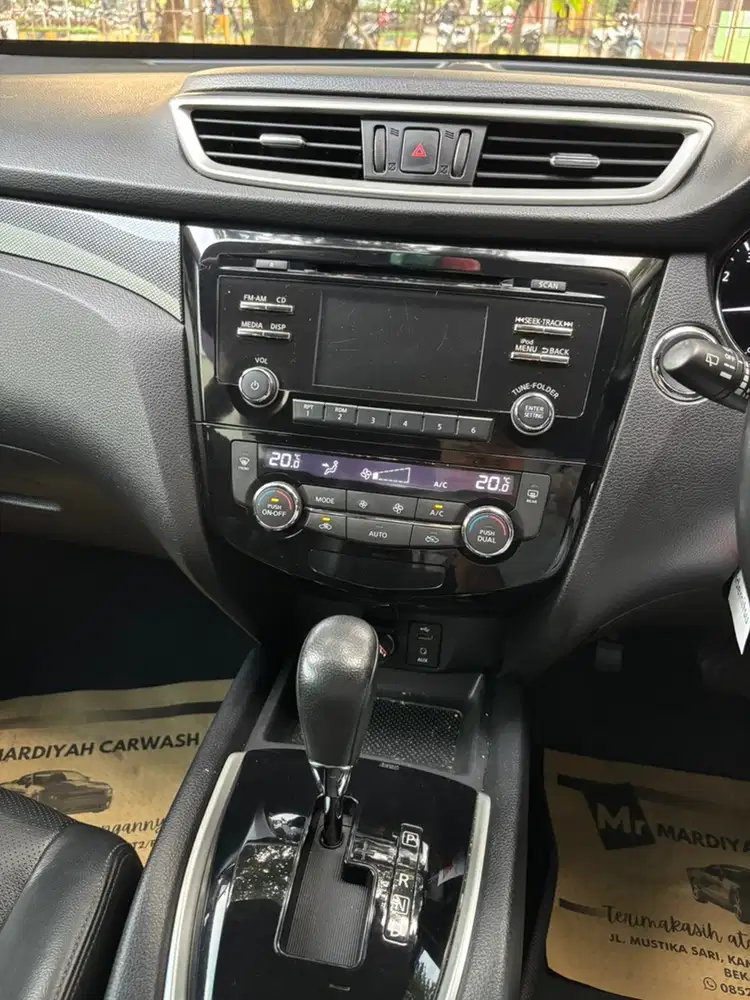 Nissan X-Trail 2015 Bensin