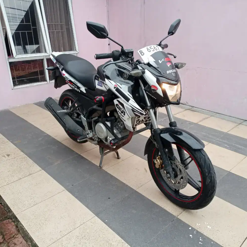 Jual cepat Yamaha Vixion 2013 Manual