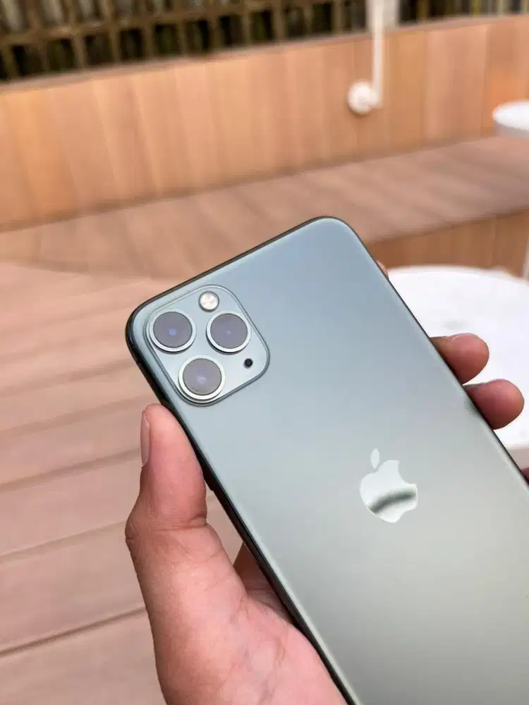 Dijual iphone 11 pm ex inter bisa nego