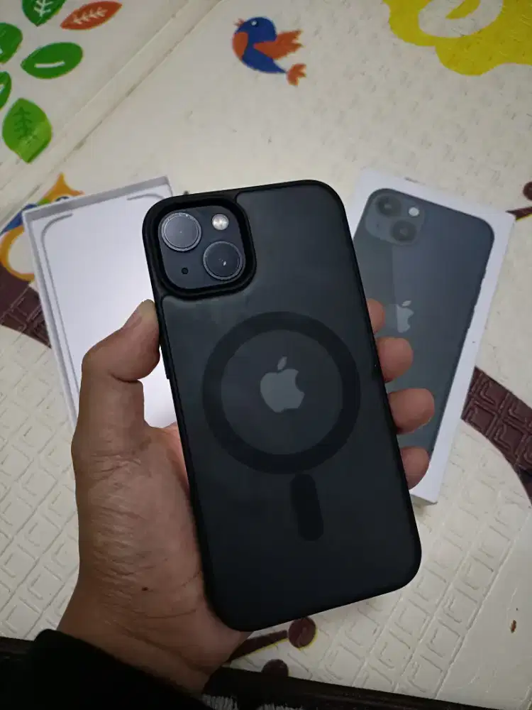 Iphone 13 128gb resmi ibox masih garansi