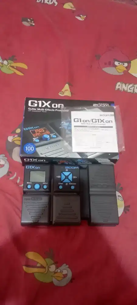 Efek gitar ZOOM G1XON, Tanpa adaptor. Kondisi baik dan normal