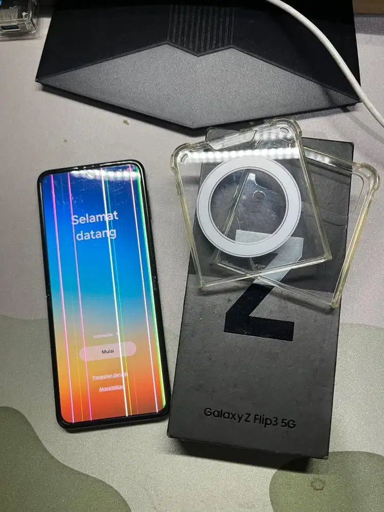 Samsung Galaxy Z Flip3 5G