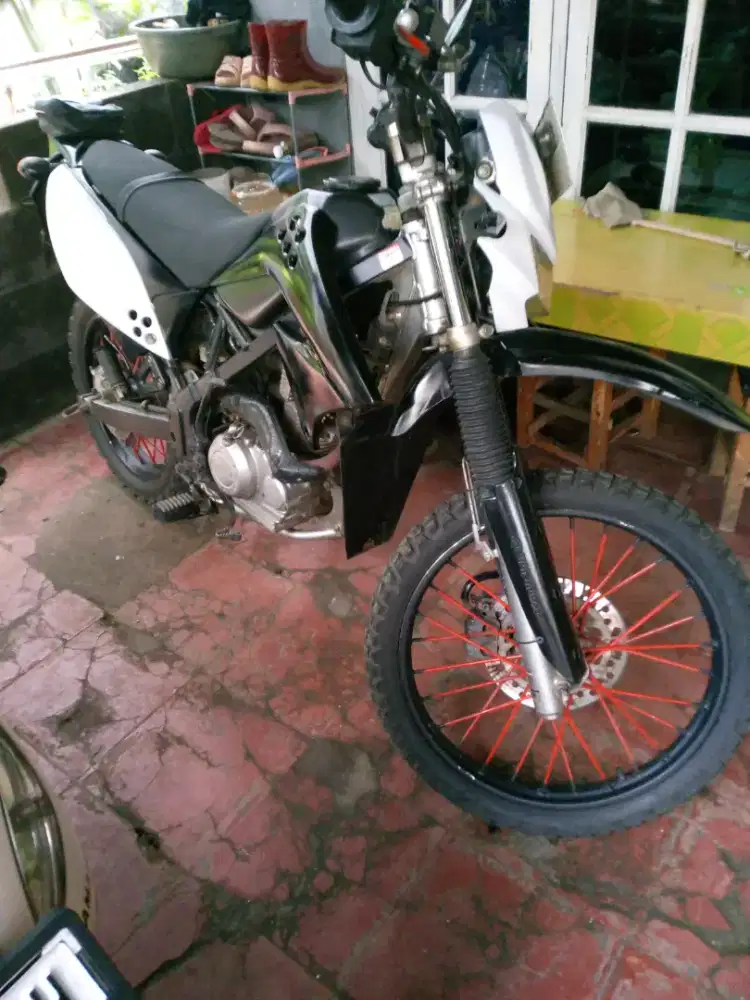 Kawasaki 150 s lengkap