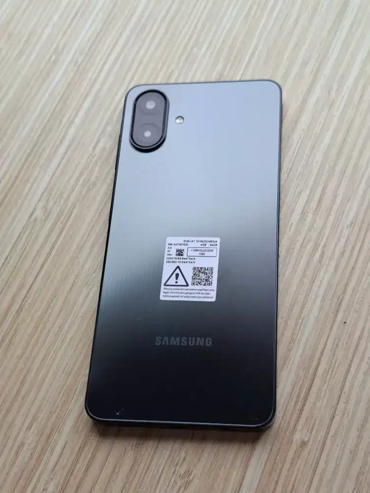 Samsung A07  4 / 64 
LIKE NEW sminggu fullset Box + Invoice samsung