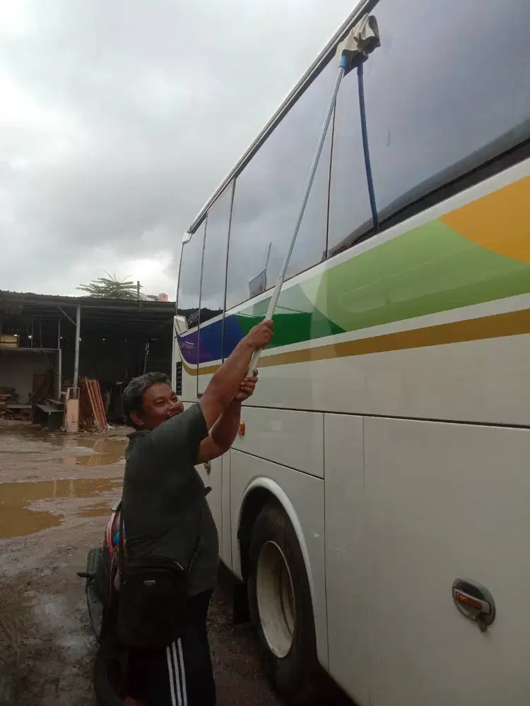 Terima jasa Cuci Bis