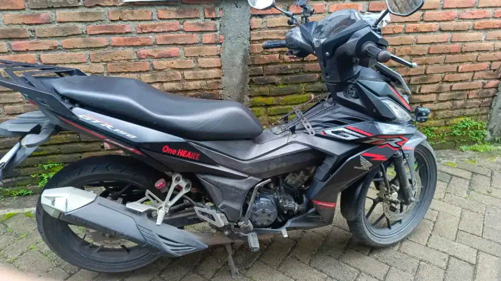 Honda Supra GTR 150