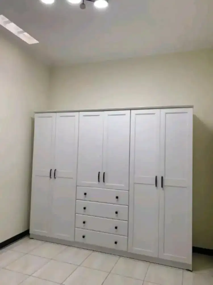 Lemari full plat besi