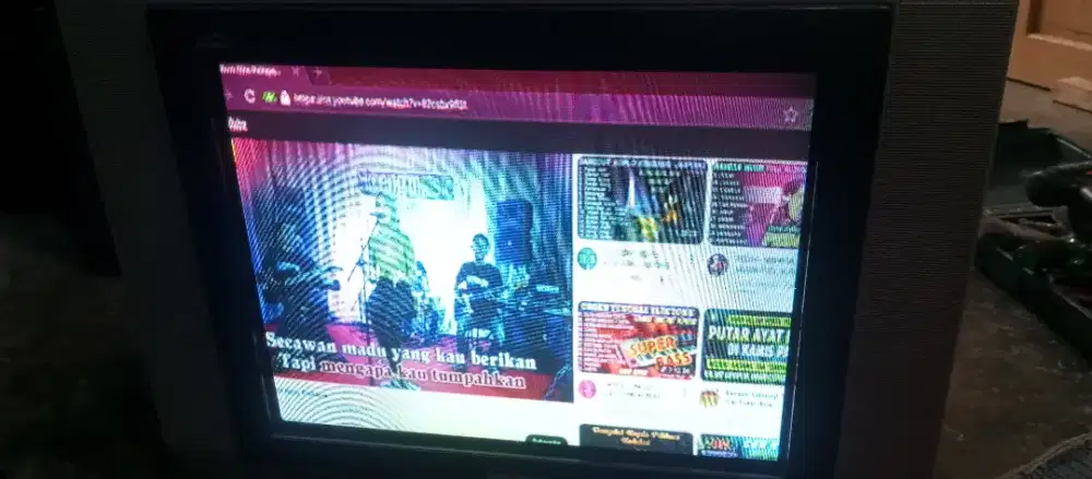 TV tabung 21 flat polytrob