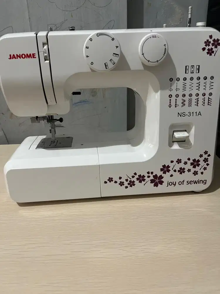 Mesin jahit janome