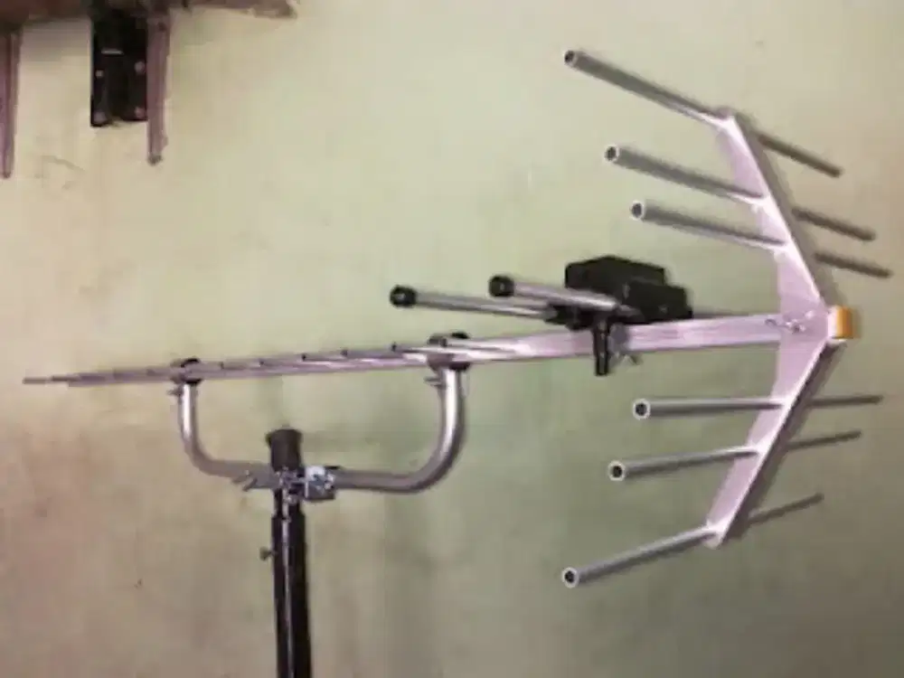 Ples pemasangan Antenna tv digital, dijamin jreng siaran