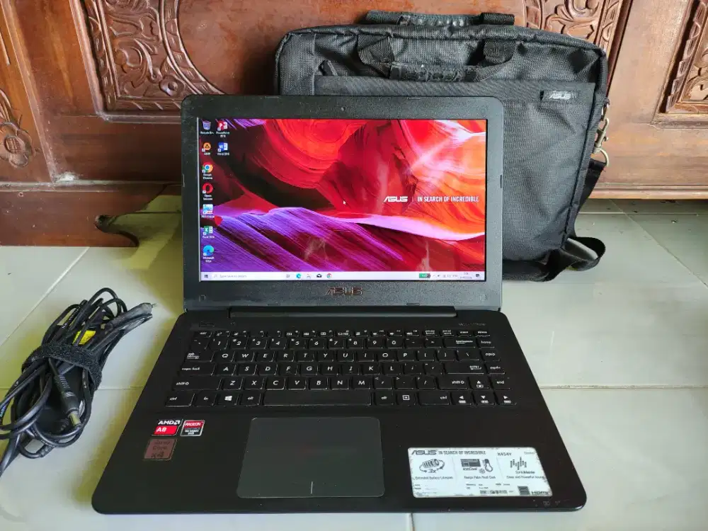 Asus X454Y AMD A8 Ram 8gb