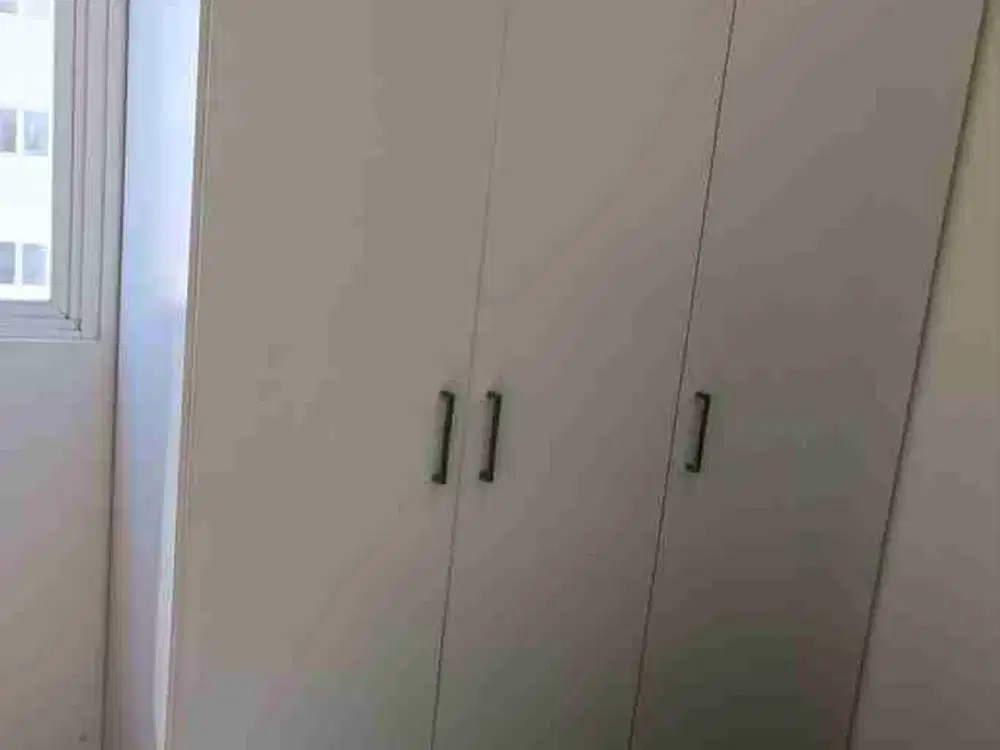 Disewakan Apartemen Puncak Dharmahusada 2BR Tinggal Bawa Koper