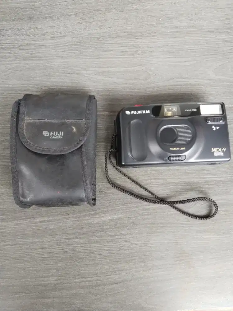 Camera FUJI MDL 9