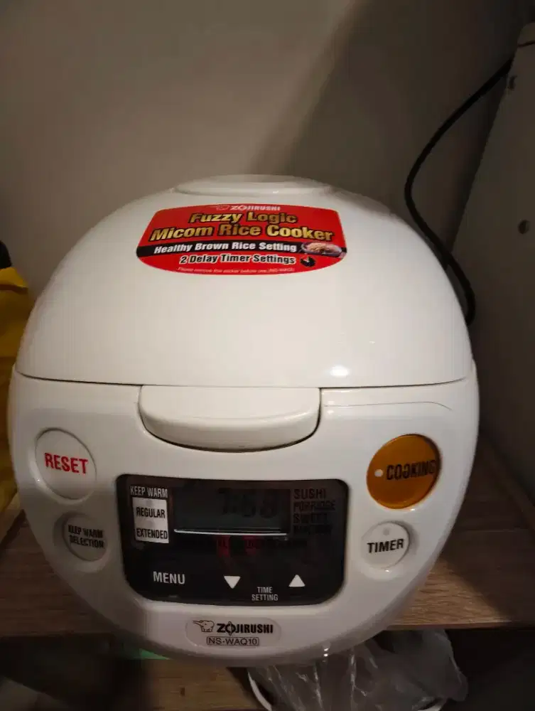 Rice Cooker Zojirushi NS-WAQ10-WD 1 liter | 5,5 cups Penanak Nasi