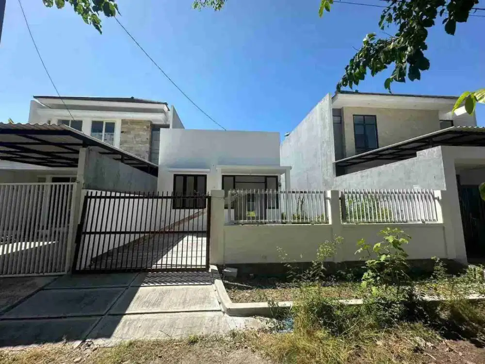 dijual rumah hitung tanah di Tenggilis Mejoyo selatan dekat univsitas Ubaya, MERR