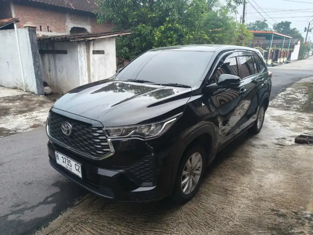 Innova zenix V matic 2023 asli H tgn pertama full original istimewa