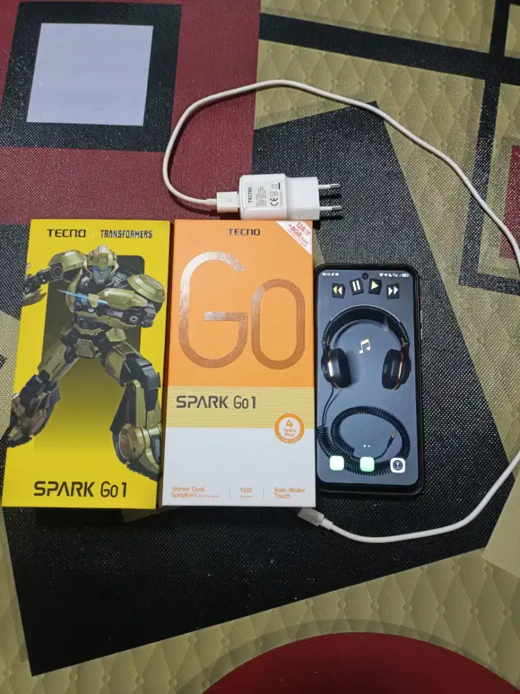 Tecno Spark Go 1 RAM 4+4/64GB Fullset - Bonus Case & Tempered Glass