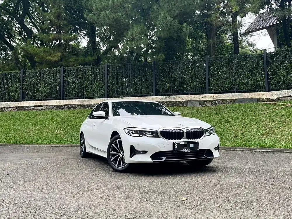 BMW 320i Sport Dynamic 2022