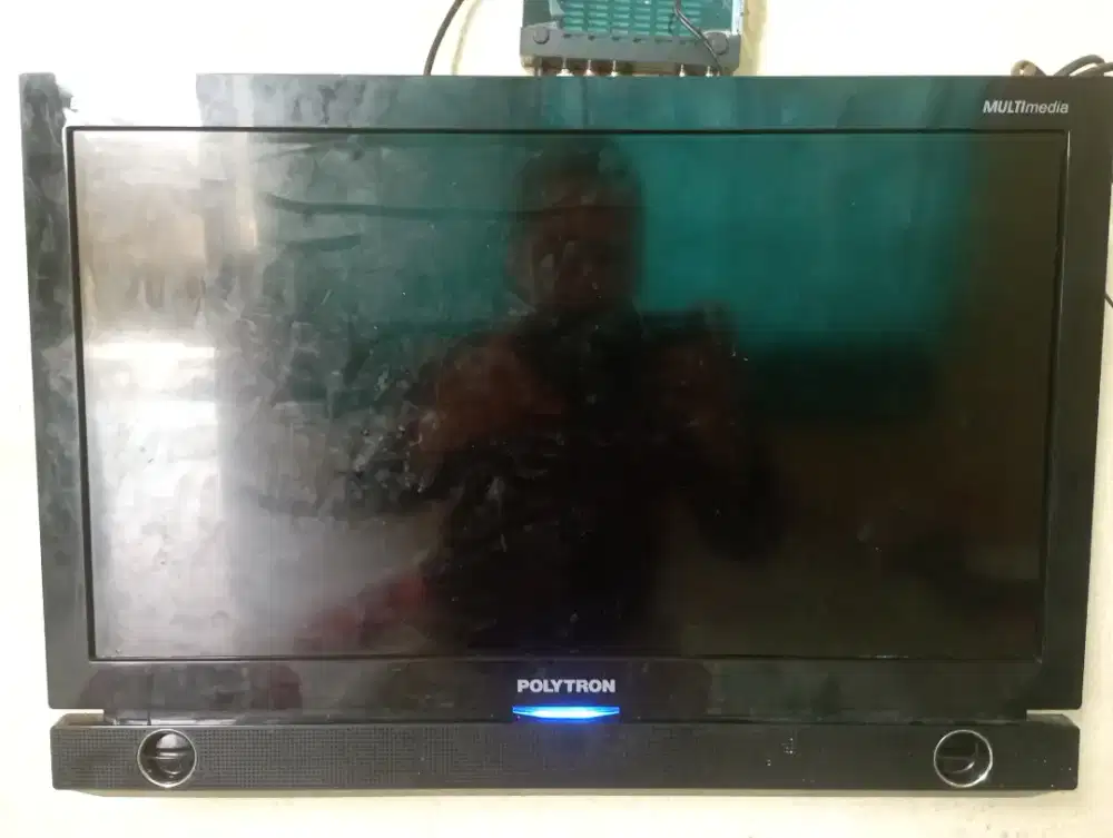 Tv lcd polytron bazzoke minus layar mati