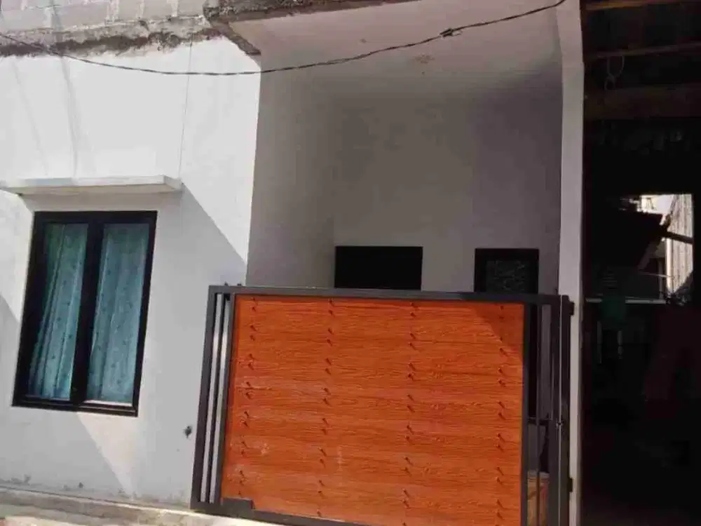 hunian minimalis di Cilangkap jkt timur dgn akses jalan masuk mbl