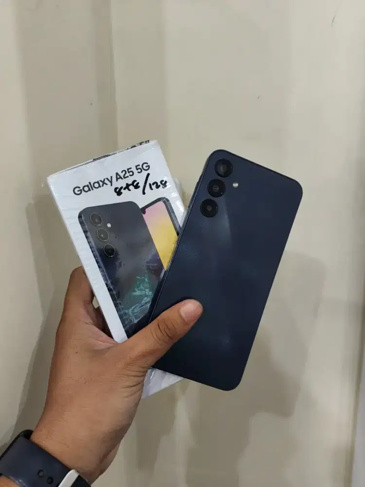 Samsung a25 5g ram 8/128 second