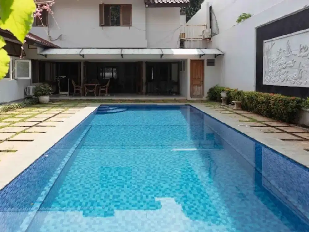 Dijual Rumah Radio Dalam Kebayoran Baru Jakarta Selatan