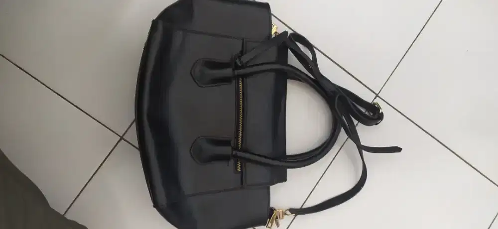 Tas Louis Vuitton