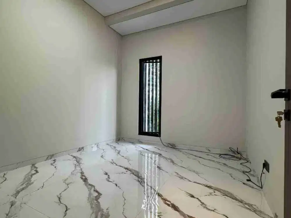 Dijual rumah mewah lokasi sangat strategis