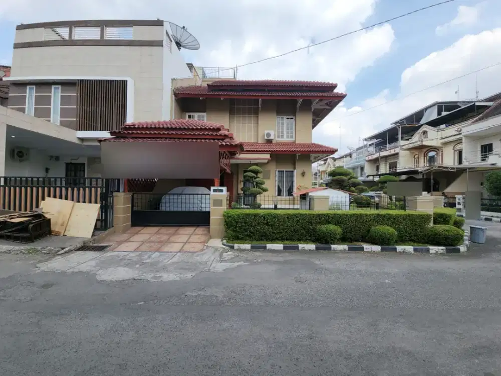 Villa Hook di Komplek Malibu Indah ( Polonia )