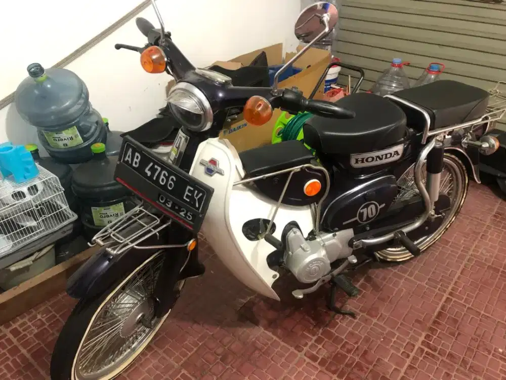 Honda cup 70 kondisi mulus