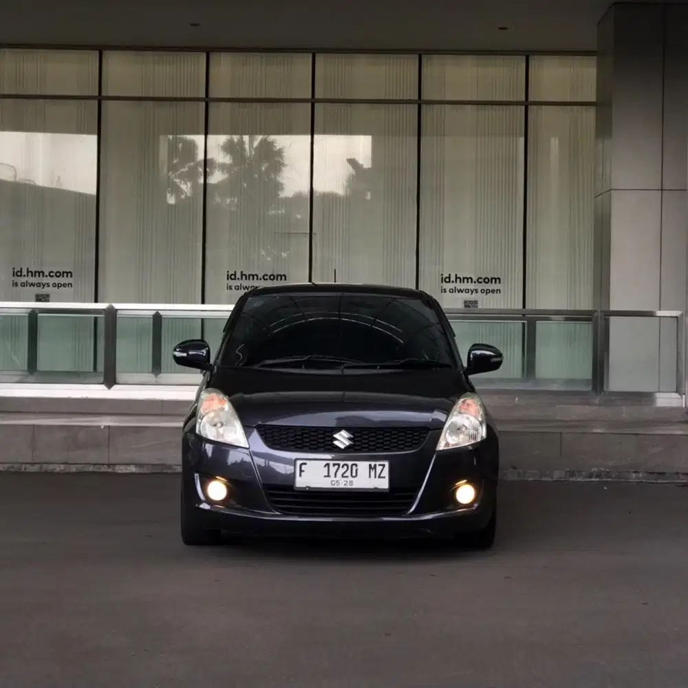 Harga Cash Suzuki Swift GX AT 2012/2013 Matic