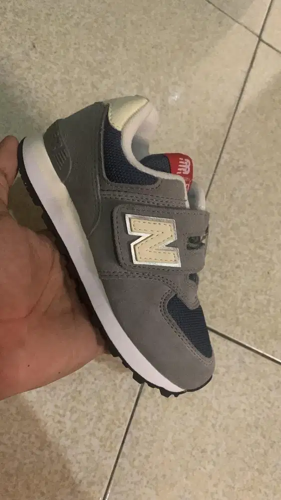 New Balance 574 kids size 28,5 Original New BNIB