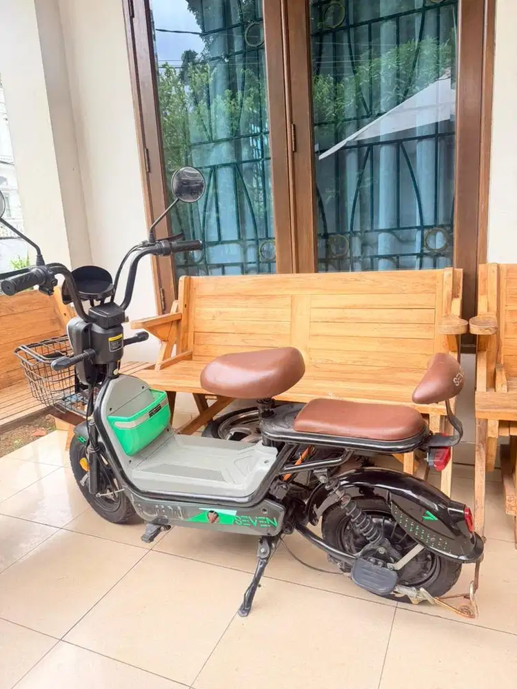 SEPEDA LISTRIK – Praktis, Irit, Bisa Bonceng!