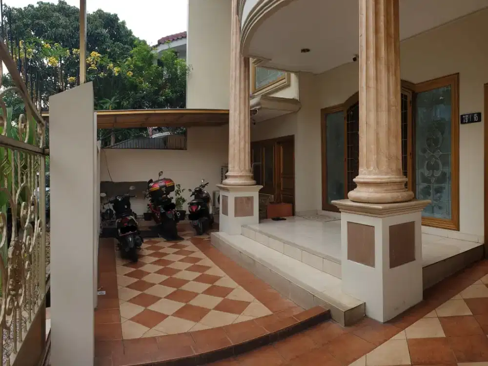 Dijual Rumah di Taman Permata Buana - Jakarta Barat