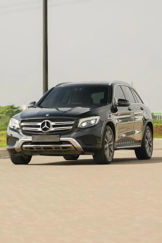 [ Hemat ] Mercedes Benz GLC250 Exclusive 2016 Bmw x3 f